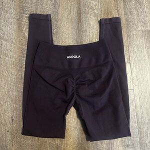 Aurola Butt Scrunch Purple Leggings